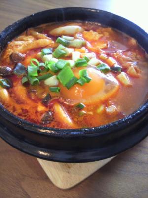 お・・・美味しい！オモニの♪スンドゥブチゲ