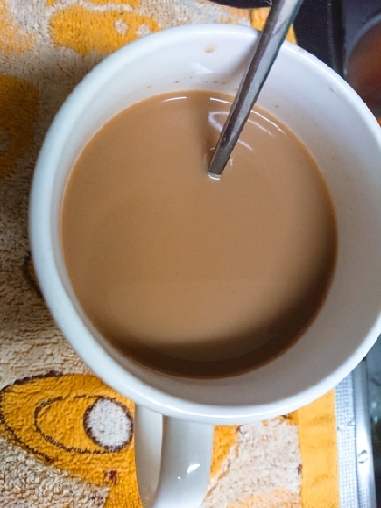 キャラメルチョコレート風味の甘いコーヒー
