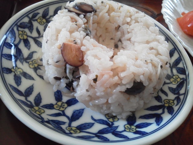 ほんのりピンクの黒豆ご飯 レシピ 作り方 By あけぼのマジック 楽天レシピ