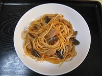 ソースはルクエで・・・作り置きのパスタ