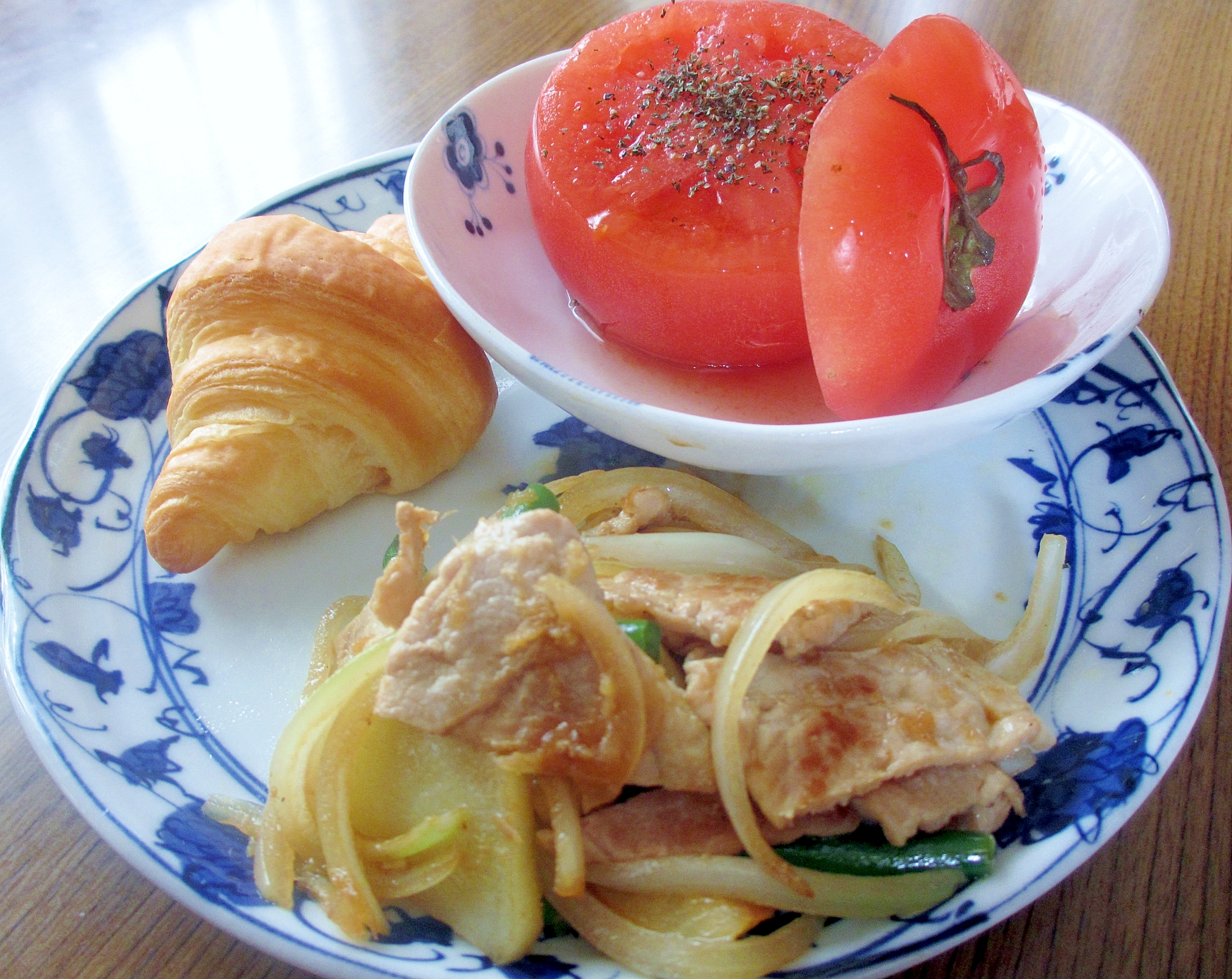 レンチントマトと豚じゃがの生姜炒めのワンプレート