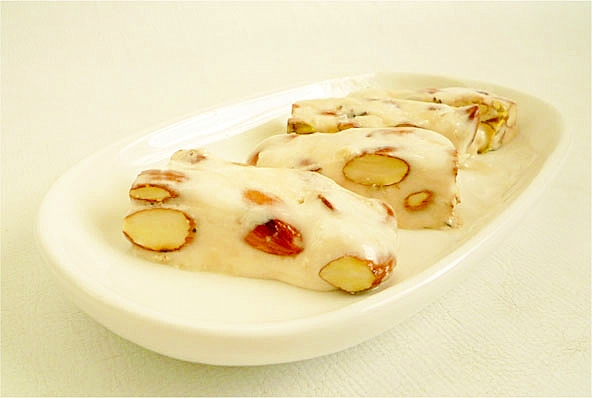 シャベール エ ギヨ風ソフトヌガー レシピ 作り方 By Liqueur 楽天レシピ