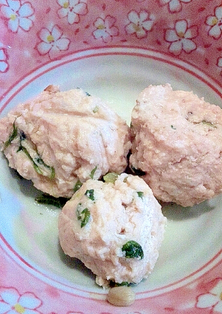 お鍋やスープに!簡単鶏団子