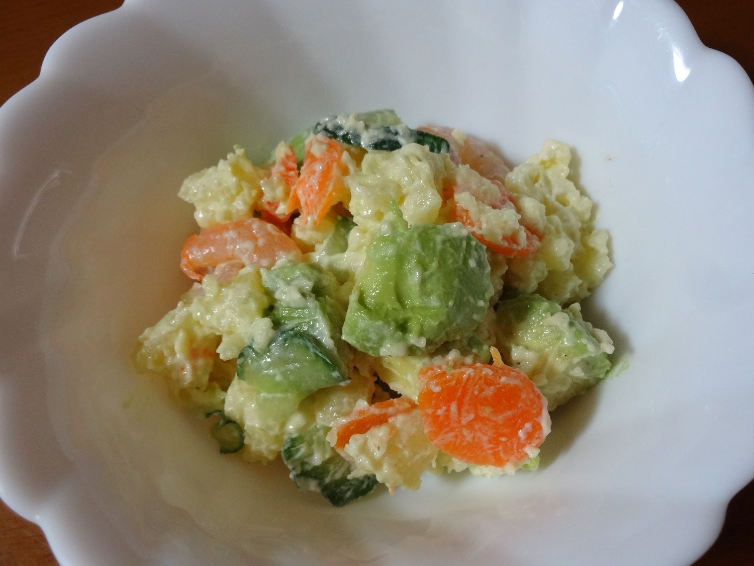 えび&アボカド入りポテトサラダ