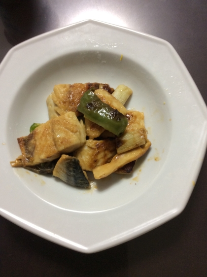 いつも焼くだけの塩鯖がこんなに簡単に美味しく頂けるとは！家族にも好評でした。ご馳走さまでした！