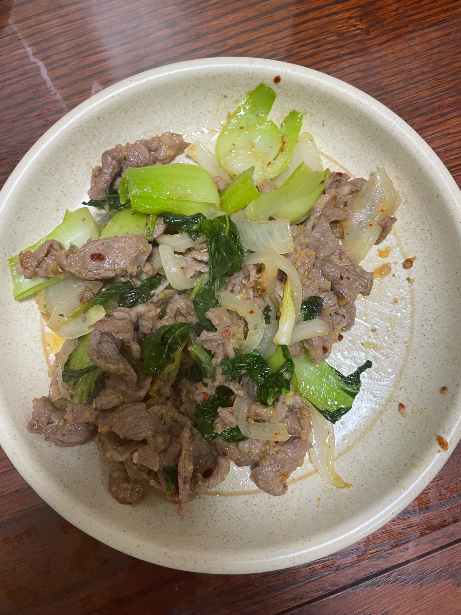 ラム肉と野菜の香草パン粉炒め