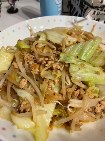 簡単おかず！ご飯がすすむ肉味噌キャベツ