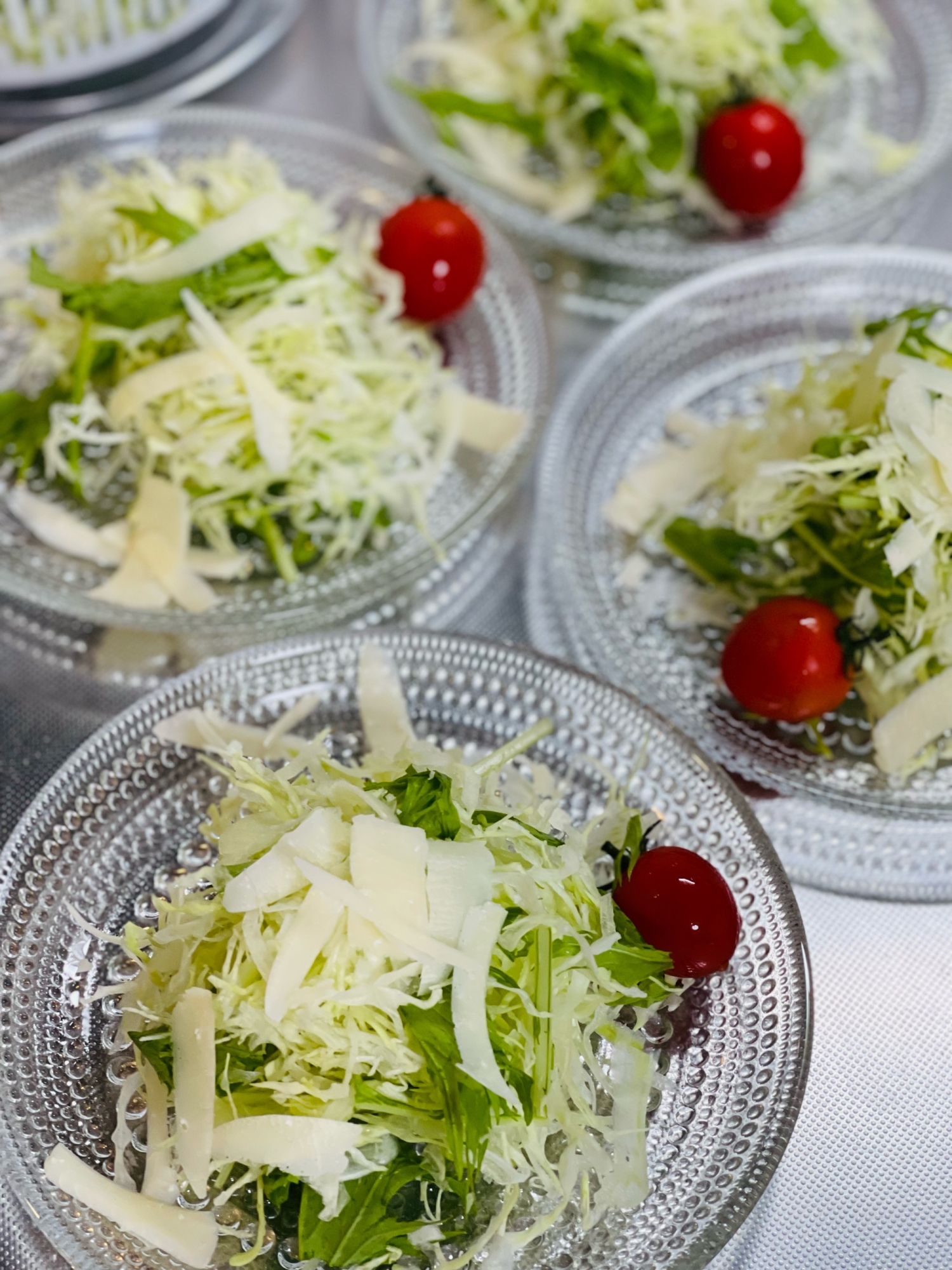 今日のサラダ*キャベツとチーズのサラダ