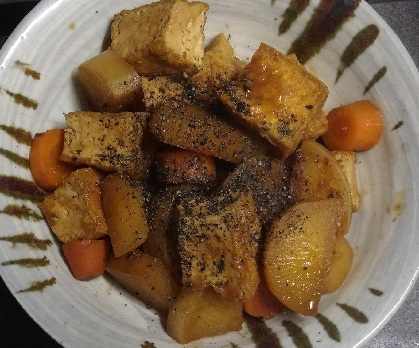 子供が喜ぶ(^^)厚揚げと大根の赤味噌煮♪