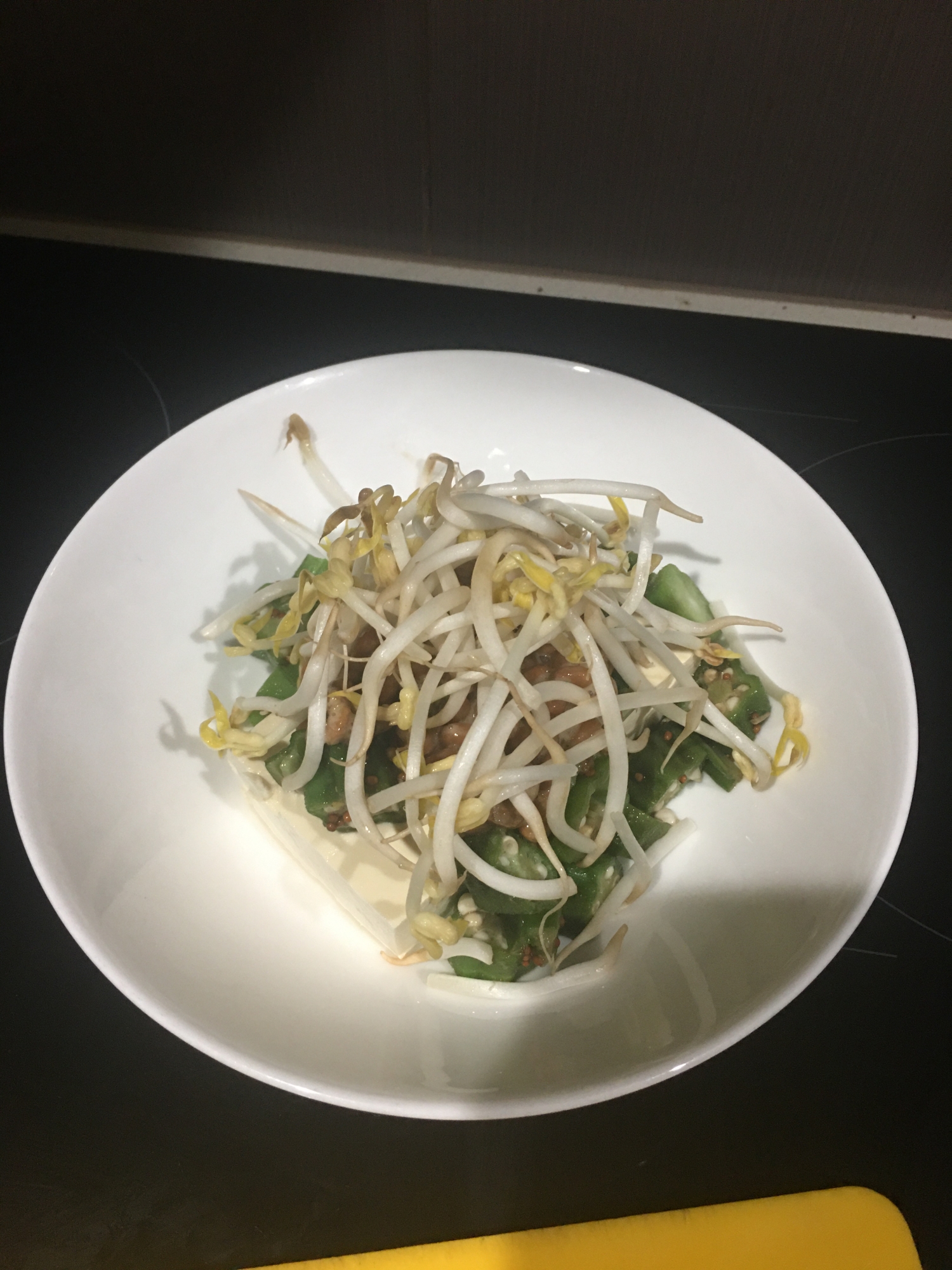 野菜たっぷり乗せ、冷奴