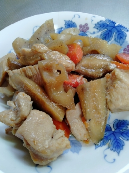 鶏モモ肉の簡単煮物　筑前煮風