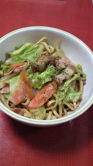 沖縄そば麺で作る焼きそば