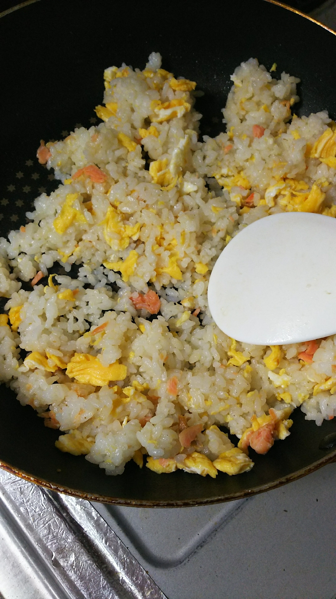 鮭と卵のダシダチャーハン