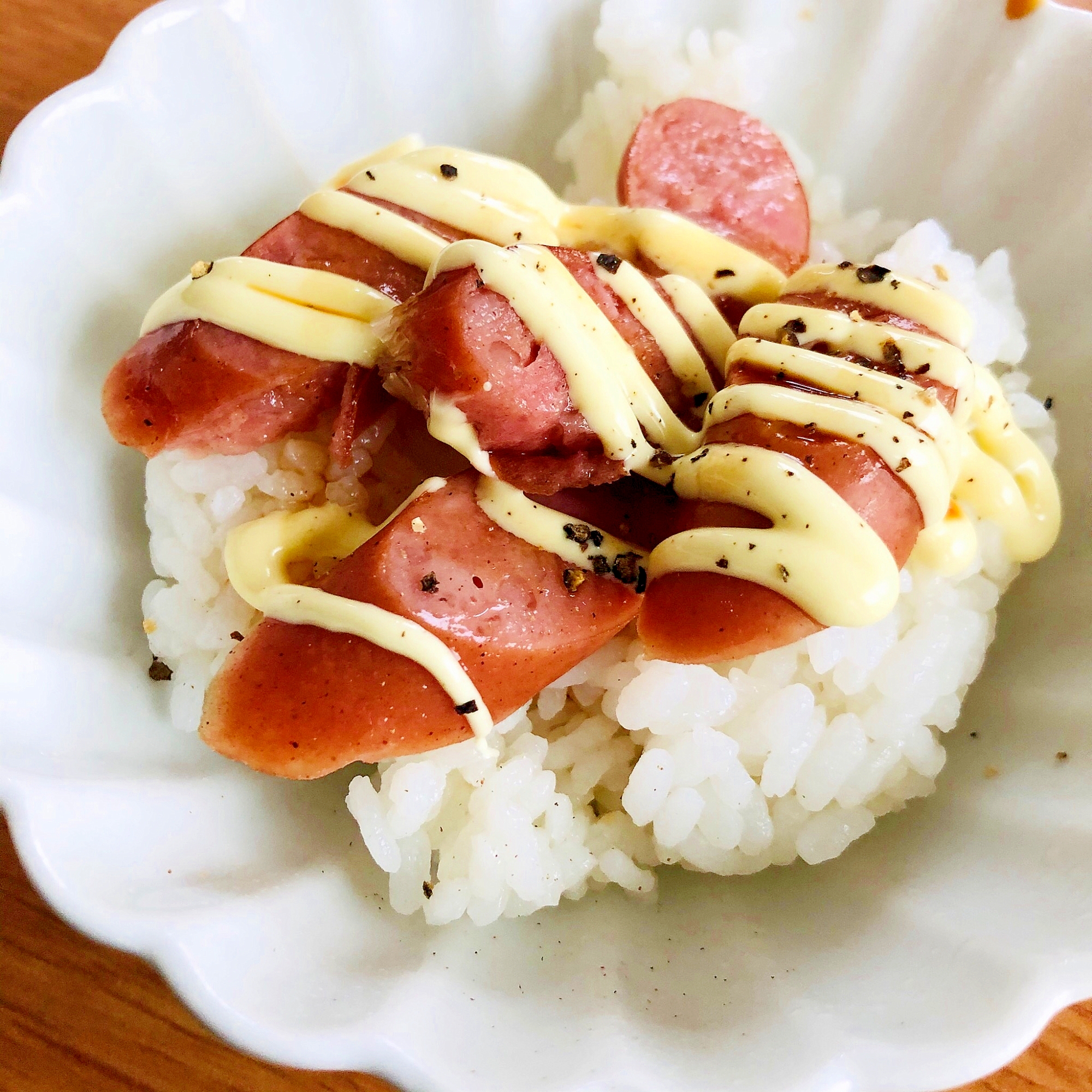 ウインナーのマヨ黒コショウのご飯