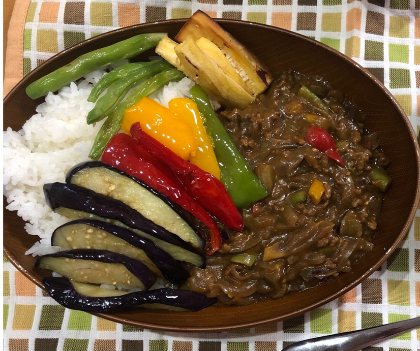 夏野菜たっぷりキーマカレー