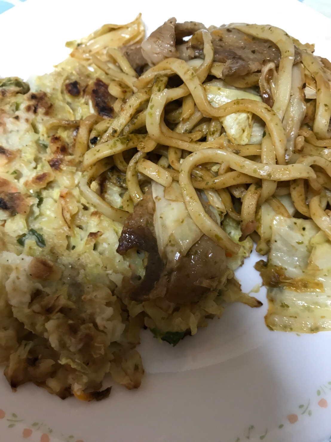 グリーンボール焼き&細うどん焼き╰(*´︶`*)╯