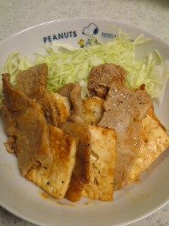 簡単ボリューム☆豚豆腐焼肉