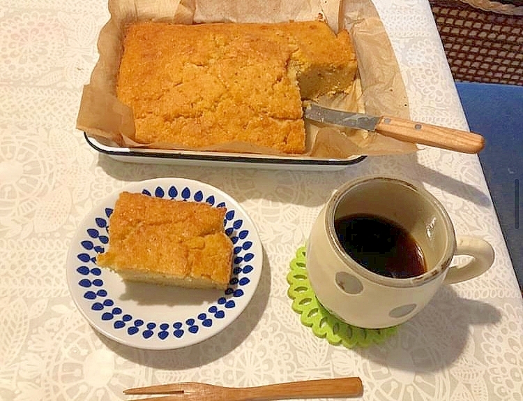 簡単混ぜて焼くだけコーンブレット