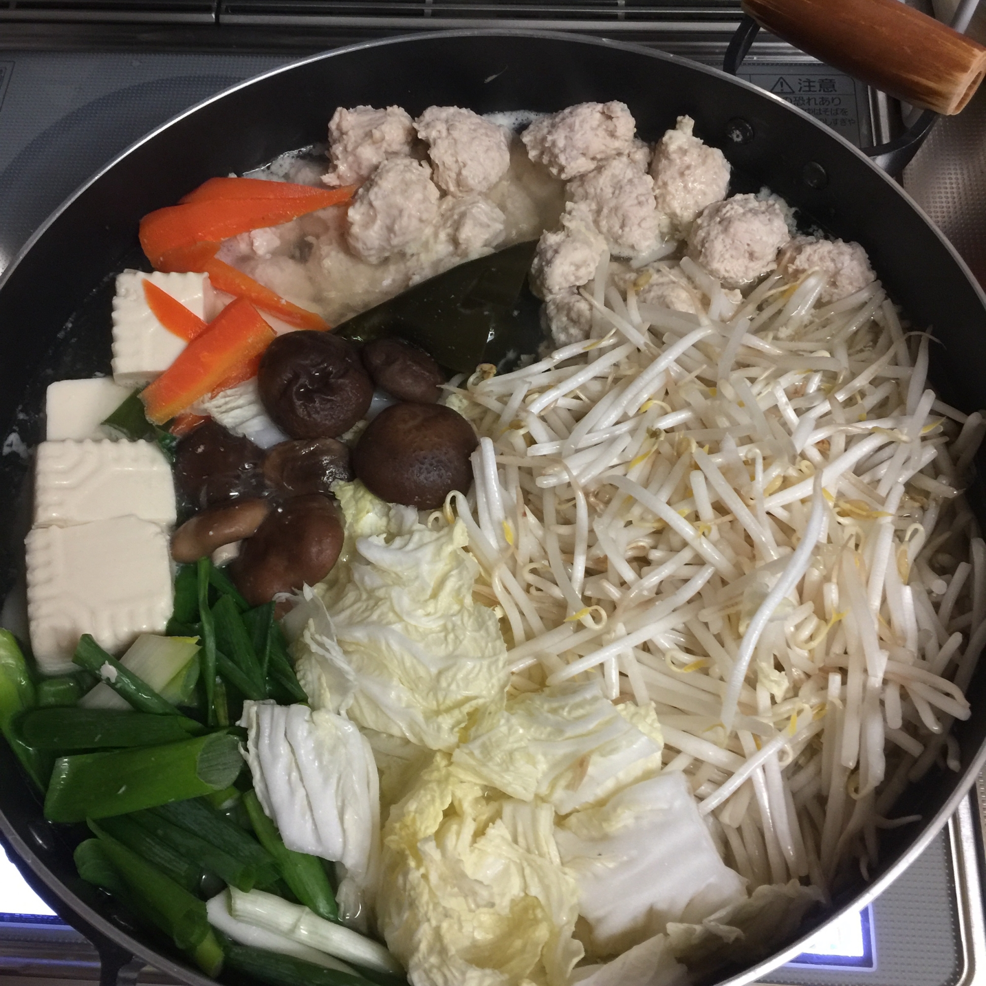 鶏団子鍋