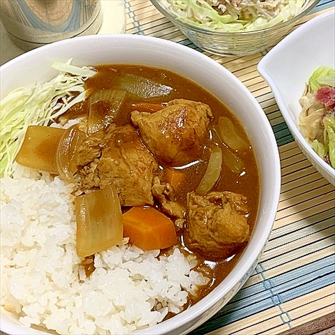 凍らせ豆腐は肉の役　ルゥ使いでもさらっと健康カレー