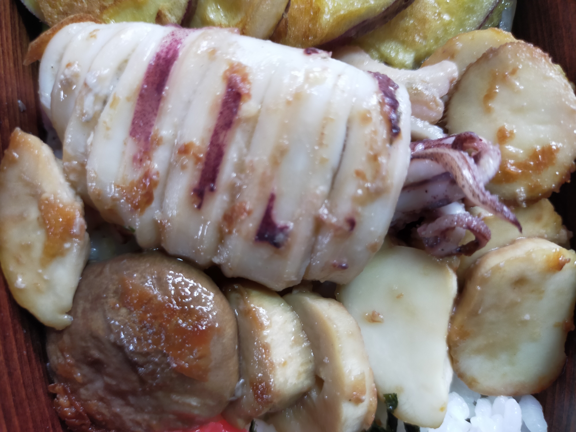 ヤリイカとエリンギのバター醤油 レシピ 作り方 By Bejitarian 楽天レシピ ヤリイカとエリンギのバター醤油 レシピ 作り方 By Bejitarian 楽天レシピ