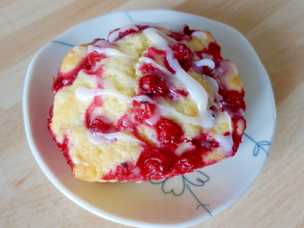 色鮮やかな赤スグリのケーキ レシピ 作り方 By ドイツ友 楽天レシピ