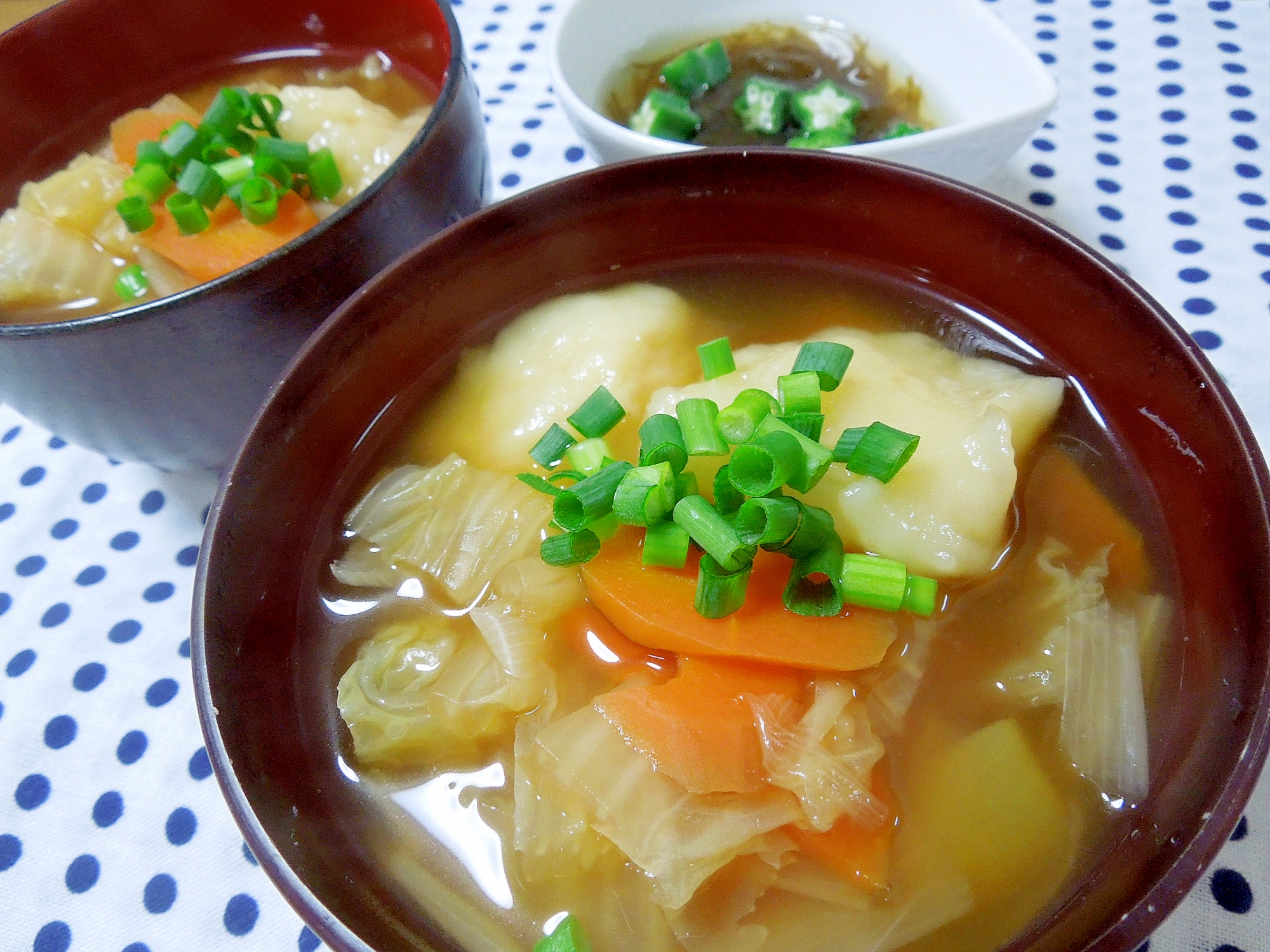 モチモチ♪根菜と白菜たっぷりすいとん