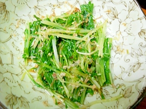 水菜のおひたし（すりごまおかかポン酢）