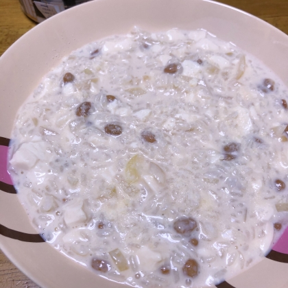 ドキドキしながら食べました、笑。もったりしててクリーミーで美味しかったです。
娘が気に入って2回おかわりしてました◎ご馳走さまです(﹡ˆᴗˆ﹡)