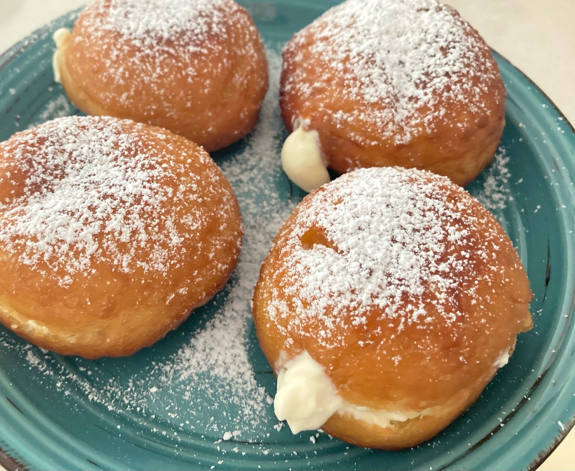 ホイップクリームたっぷりドーナツ レシピ 作り方 By 糖質オフにハマってます 楽天レシピ