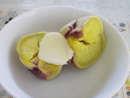 焼き芋 塩バターを添えて レシピ 作り方 By ねこまめたぬき 楽天レシピ