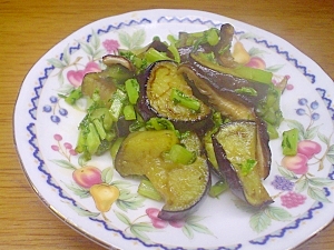 茄子と大根葉の醤油炒め