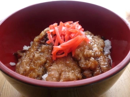 秋刀魚の美味しい蒲焼丼