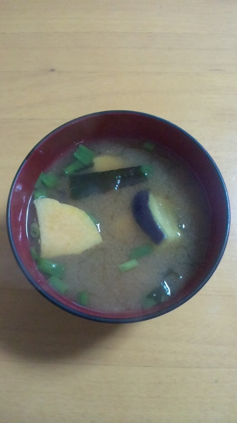 さつま芋と茄子のお味噌汁