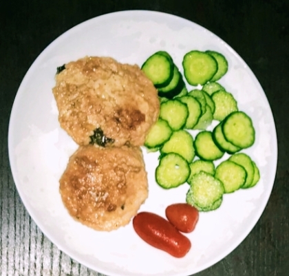 豆腐で固めるのが難しかったです☆