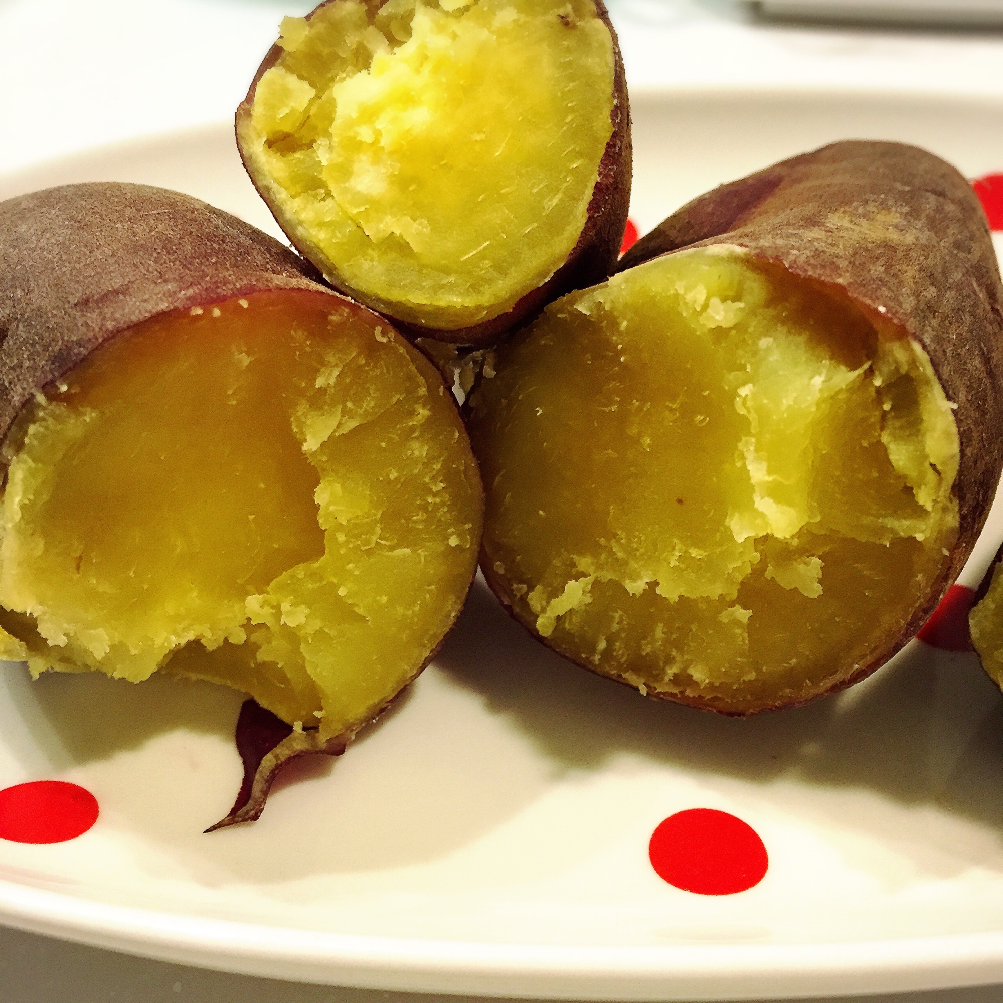 レンジで簡単 しっとり焼き芋 レシピ 作り方 By Montan0104 楽天レシピ レンジで簡単 しっとり焼き芋 レシピ 作り方 By Montan0104 楽天レシピ