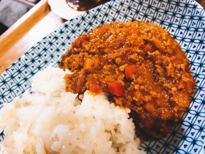 なかなか上出来の初キーマカレーになりました٩( ᐛ )و  次はナンと合わせてみます！