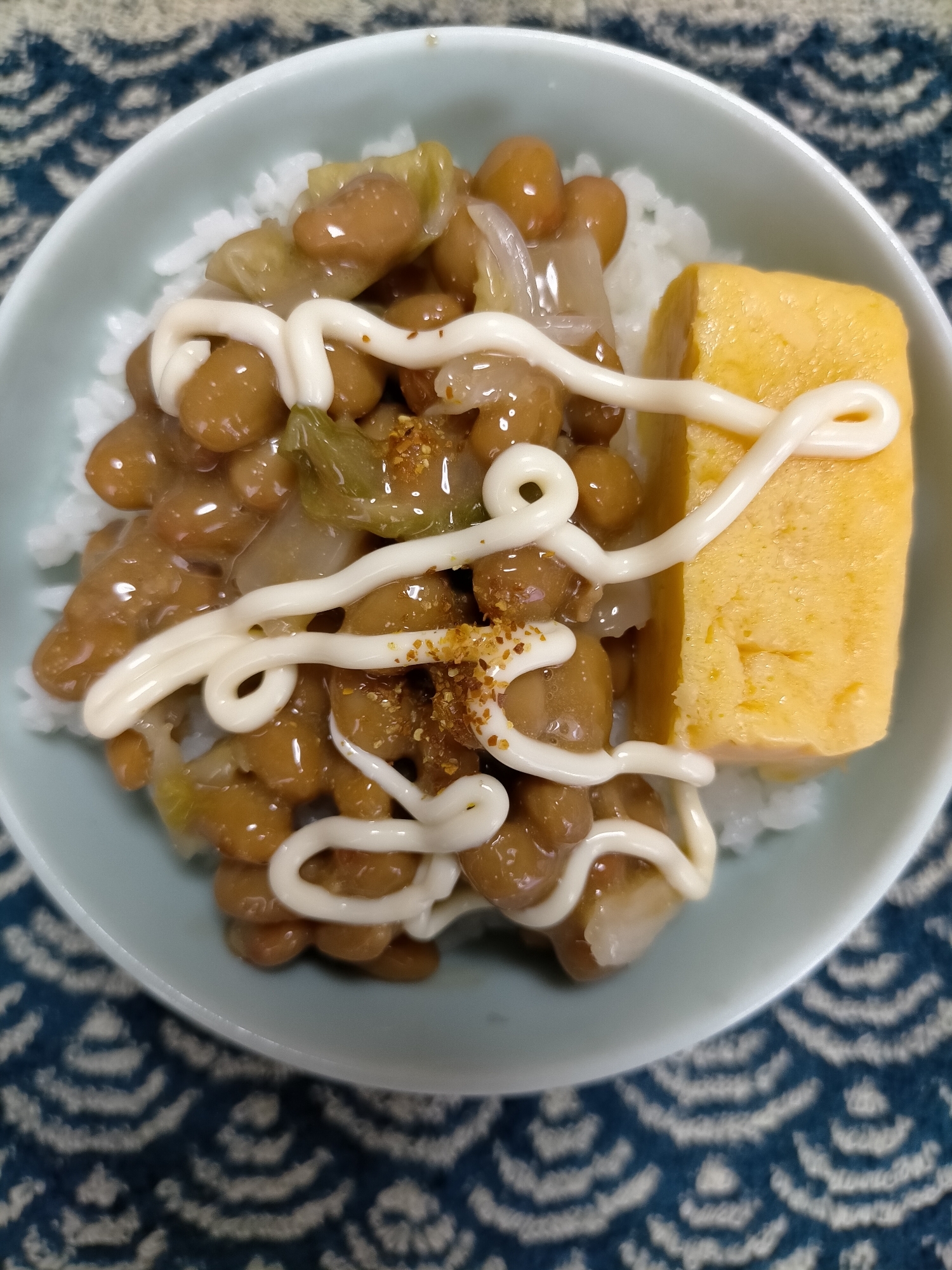 卵焼きと白菜の漬物納豆ご飯