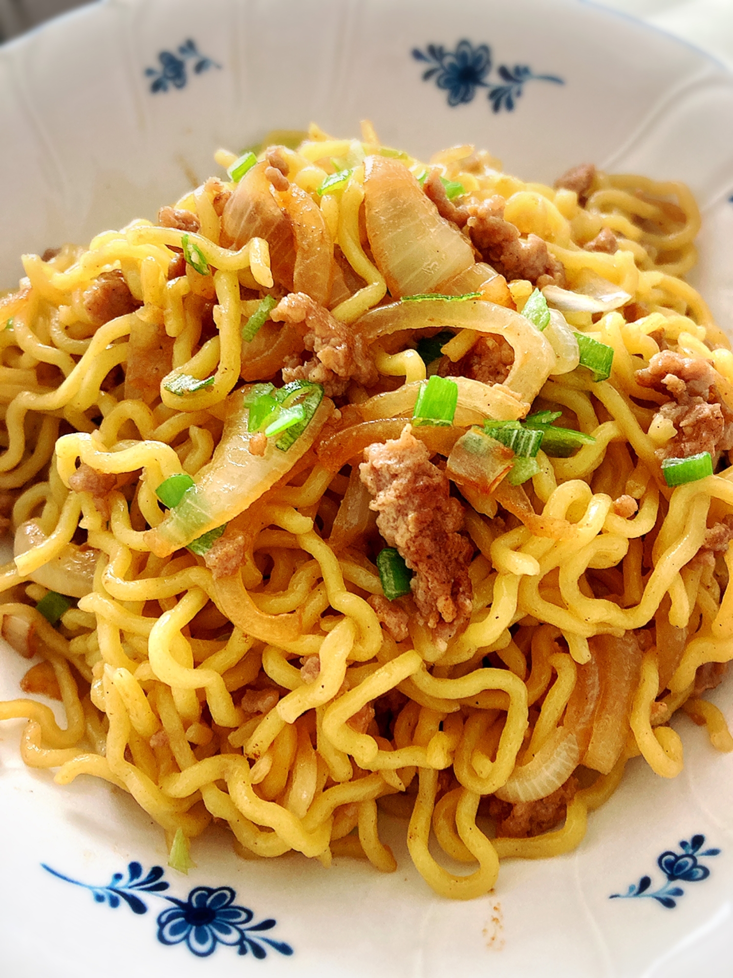 生ラーメンで☆焼きラーメン