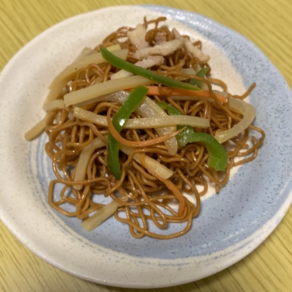 ピリ辛納豆台湾焼きそば