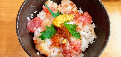 酢飯の黄金比！海鮮丼♪