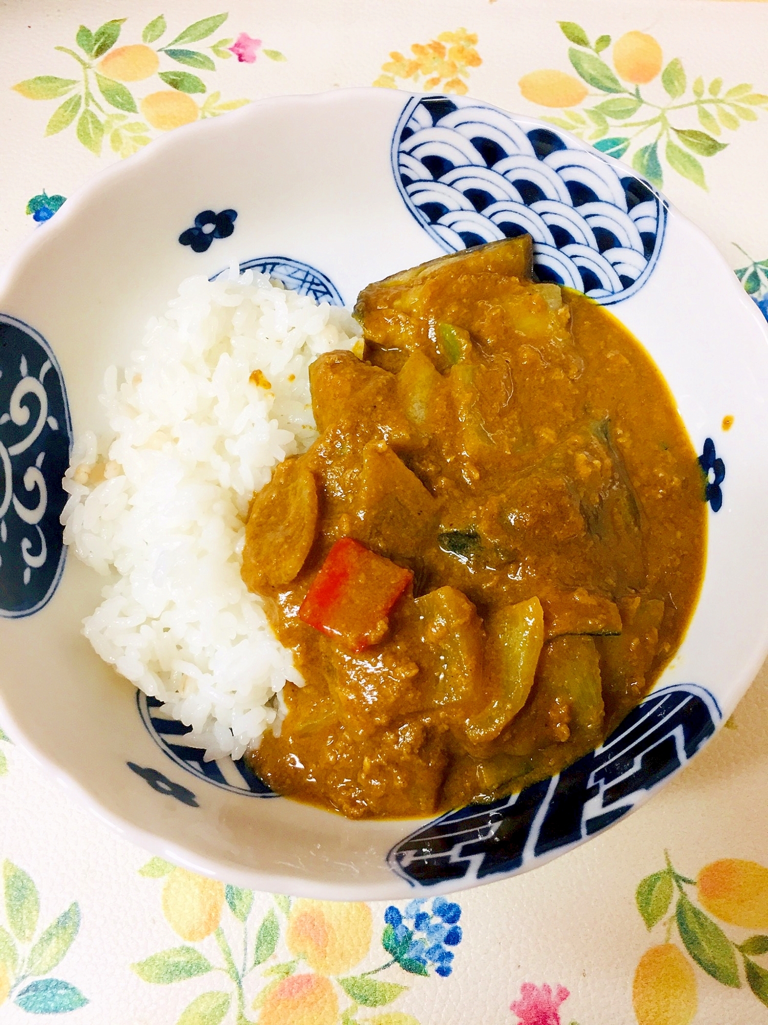 キャンプに！ごろっと野菜のキーマカレー