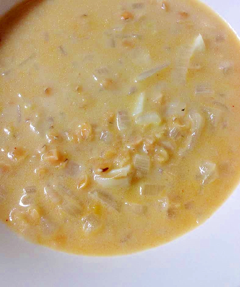 レンズ豆のココナツミルクスープ