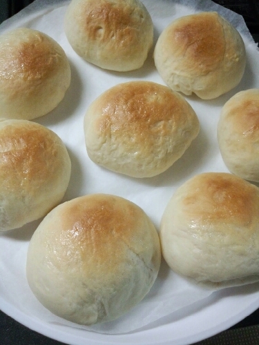 初めてパン作りに挑戦しました！失敗したら…と不安もあったのですが、めちゃくちゃ美味しく作れました！！リピします！ありがとうございます！