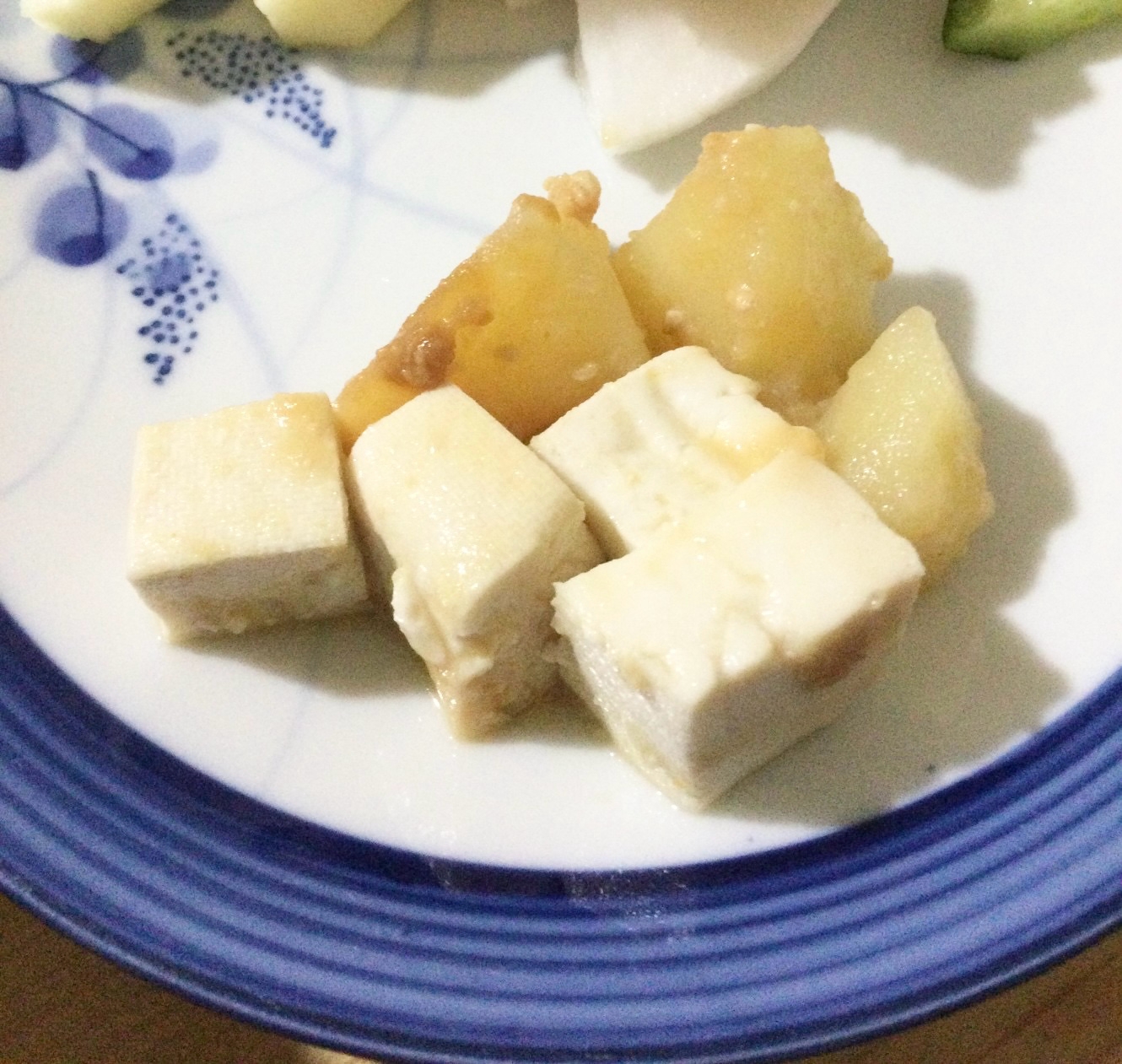 ☆じゃが芋と豆腐の煮物☆