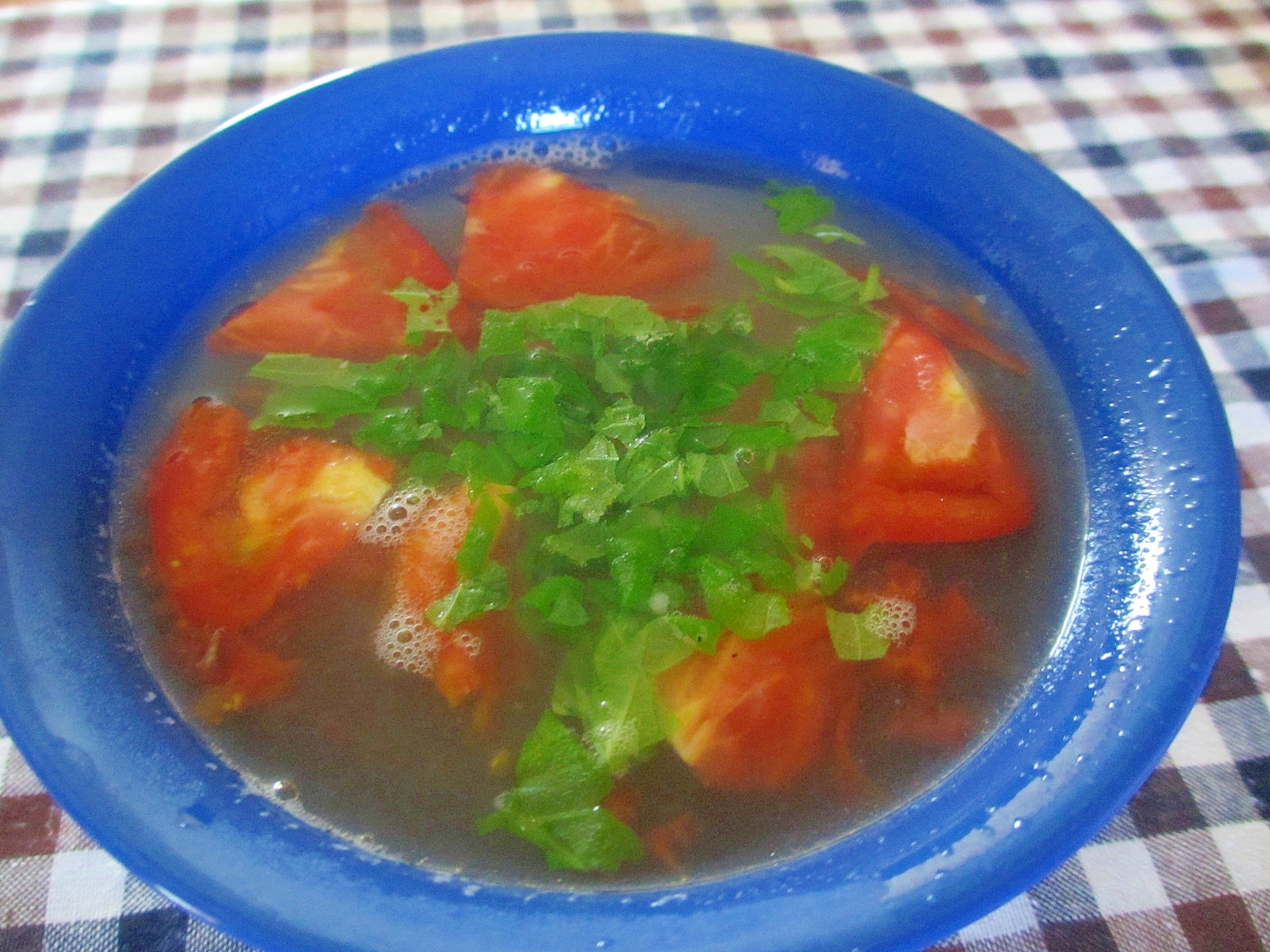 セイゴのアラの梅シソトマトスープ
