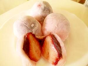 簡単 レンジでいちご大福餅