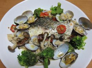 黒鯛のアクアパッツァ