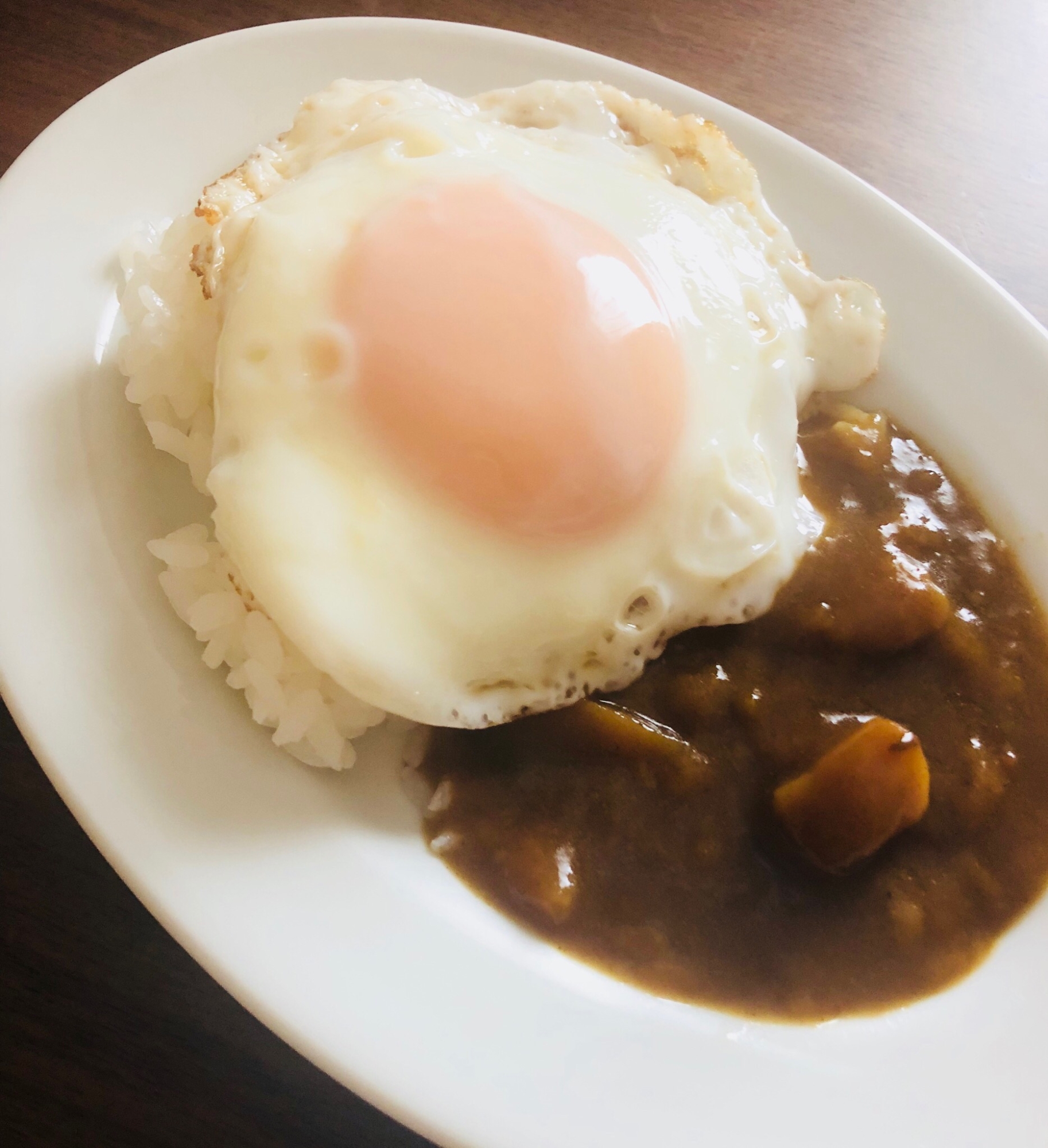 目玉焼きのせカレー レシピ 作り方 By Noa 1021 楽天レシピ