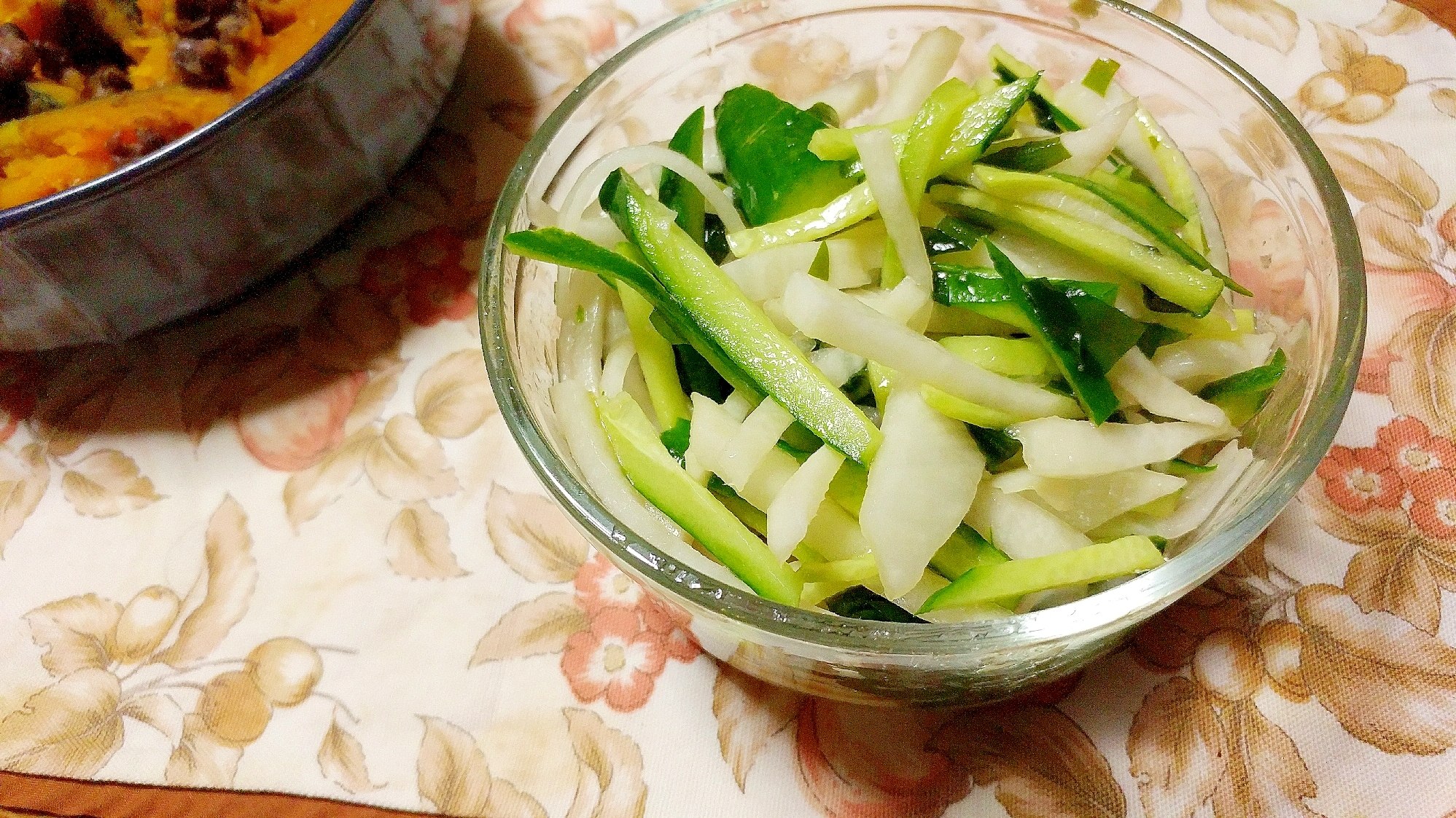 きゅうりと大根の中華風サラダ